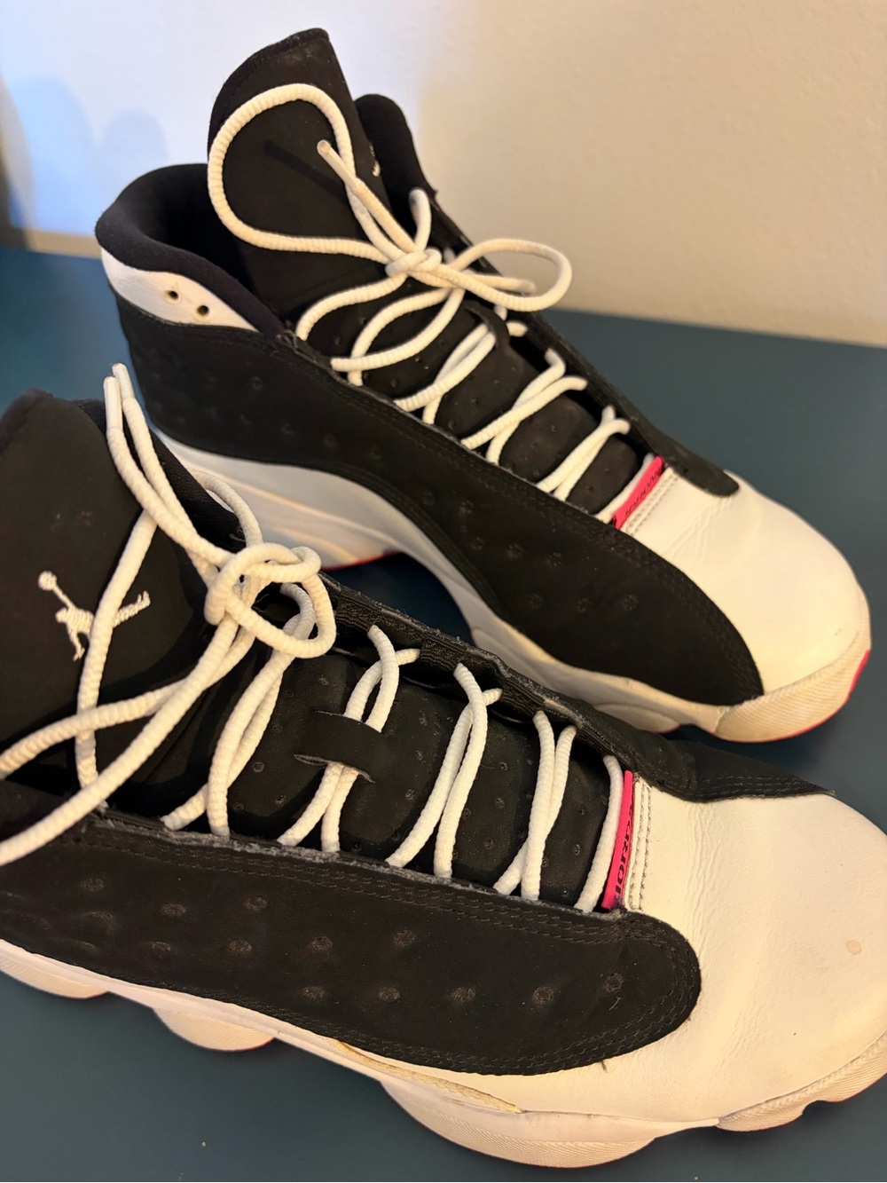 Jordan 13 Retro Black Hyper Pink